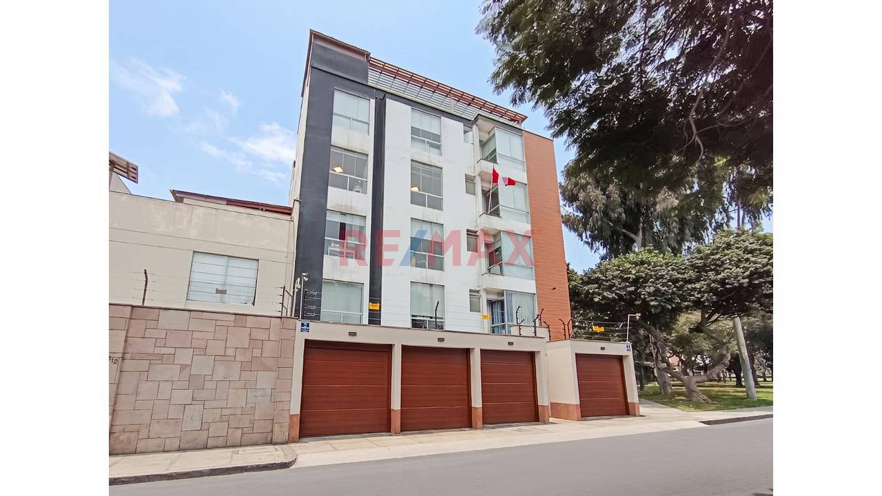 🌳✨ ¡Vive Frente A Un Hermoso Parque En Vista Alegre, Santiago De Surco! ✨🏡 - 2
