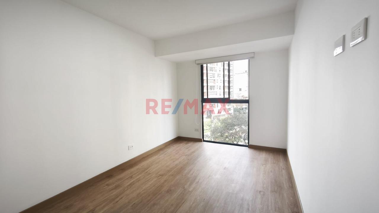 🏢 Lindo Departamento Con Balcon De Estreno En Jesus Maria — foto 4