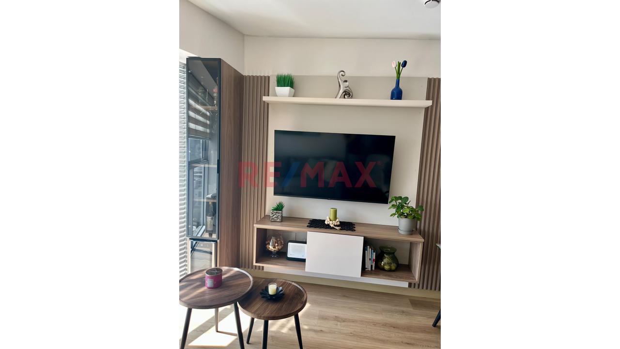 Moderno Departamento En Alquiler | Amoblado Con Cochera | Magdalena – Límite Con San Isidro — foto 6