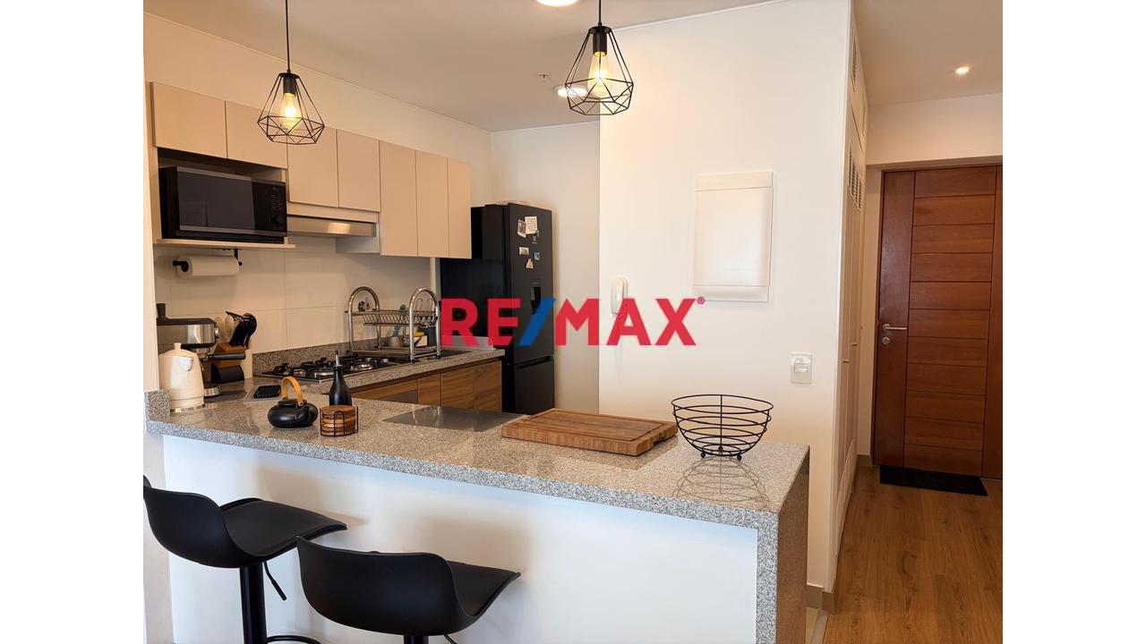 Moderno Departamento En Alquiler | Amoblado Con Cochera | Magdalena – Límite Con San Isidro