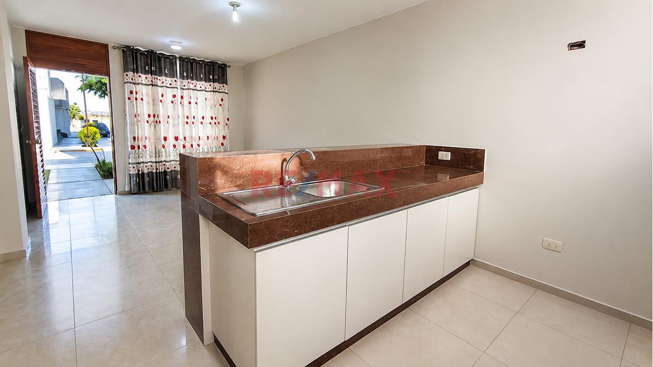 Casa En Venta En Urb. Los Huarangos Vii Etapa – Ica - 6