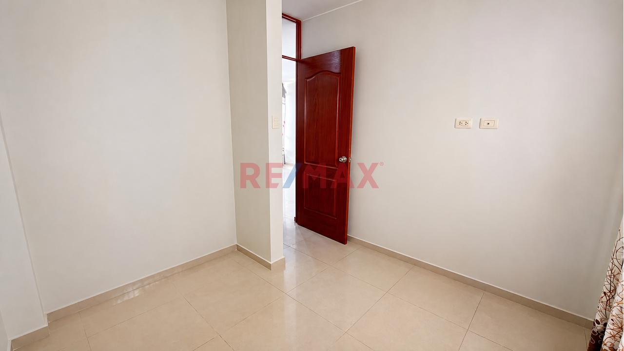 Casa En Venta En Urb. Los Huarangos Vii Etapa – Ica - 10