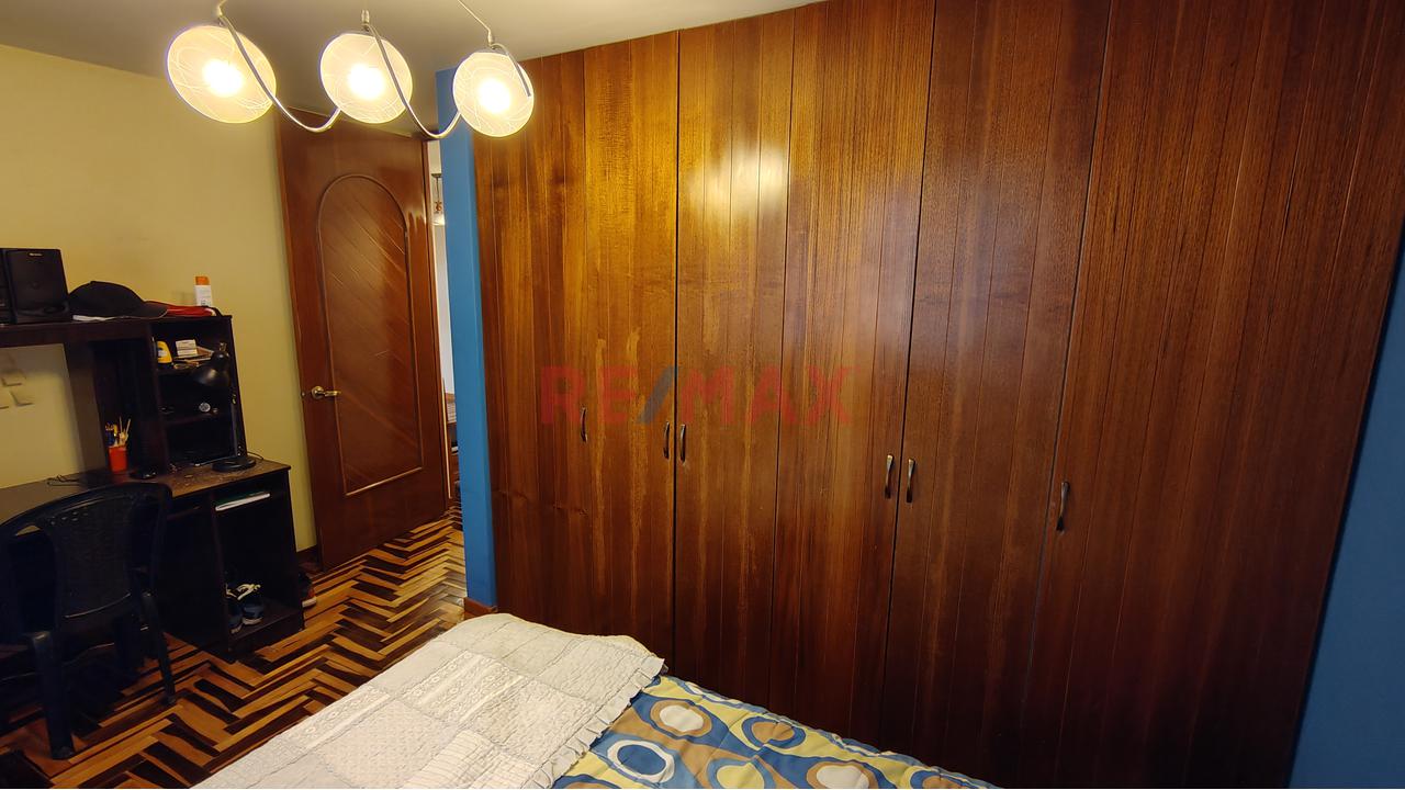 Vendo Linda Casa En Interior A Espaldas Del Parque Del Niño – Miraflores - 12