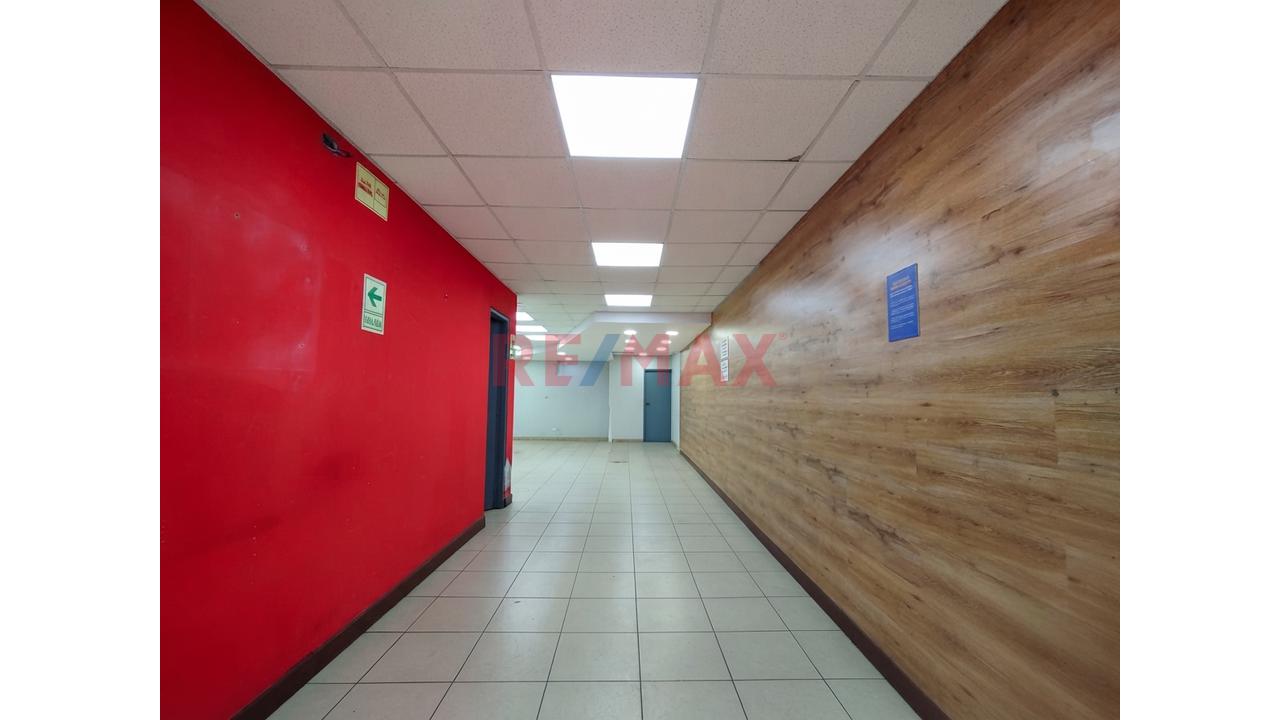 Alquiler Local Comercial 160Mts2- San Juan De Miraflores - 8