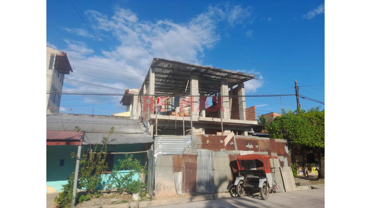 Terreno De 88.18 M² Con Construcción Avanzada En Venta – Iquitos | Ideal Para Proyecto Inmobiliario — foto 3