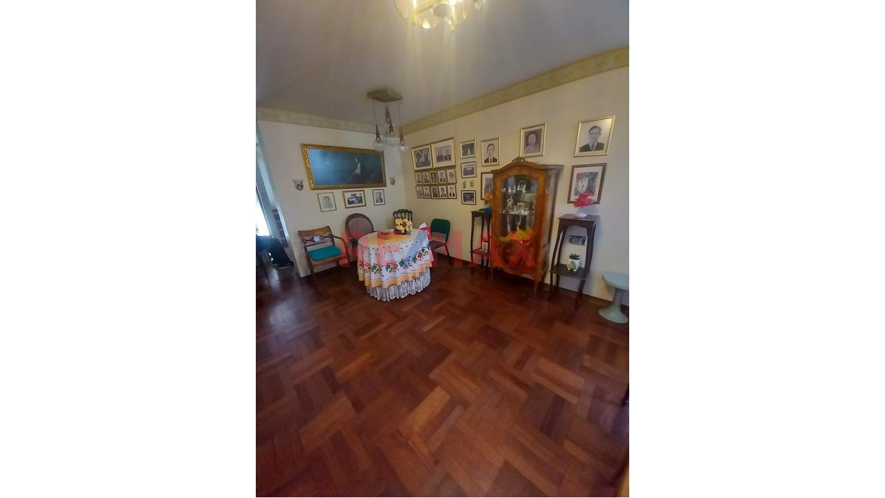 ¡Vendo Dúplex 151 M² En Pueblo Libre + 2 Pisos - 3