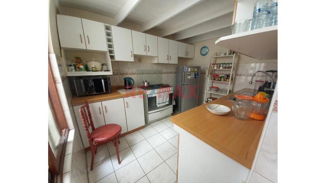 ¡Vendo Dúplex 151 M² En Pueblo Libre + 2 Pisos - 5