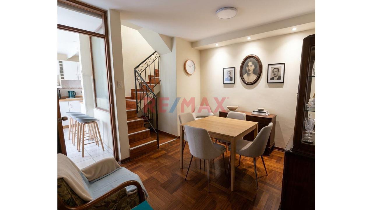 ¡Vendo Dúplex 151 M² En Pueblo Libre + 2 Pisos - 4