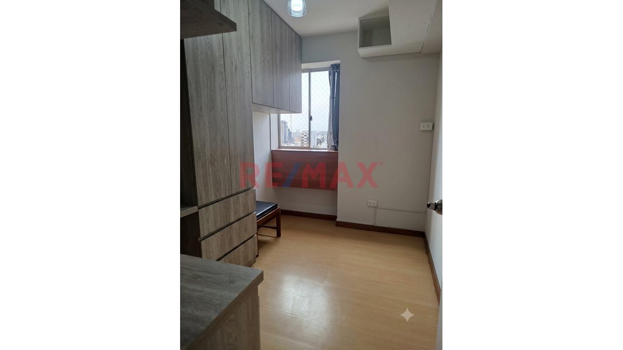 Departamento En Alquiler 3 Habitaciones Con Cochera  En San Miguel — foto 8