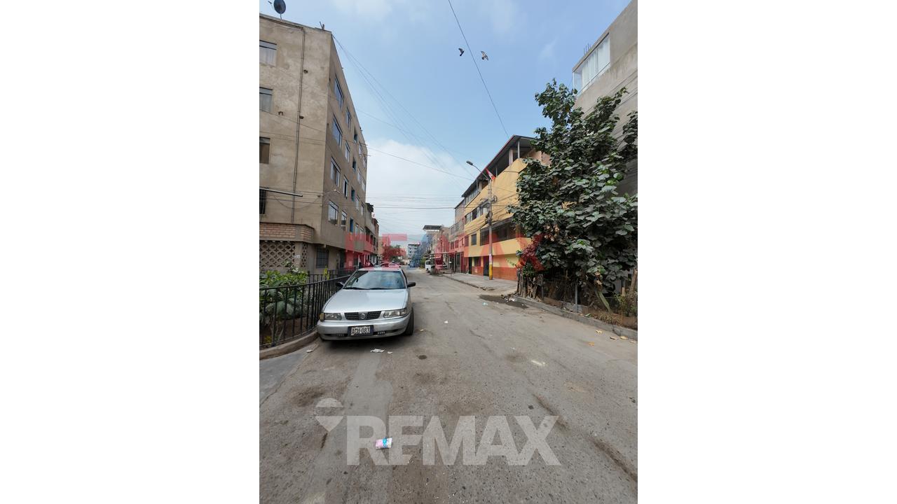 ¡Se Vende Hermosa Casa Con 7 Departamentos En San Juan De Lurigancho — foto 14