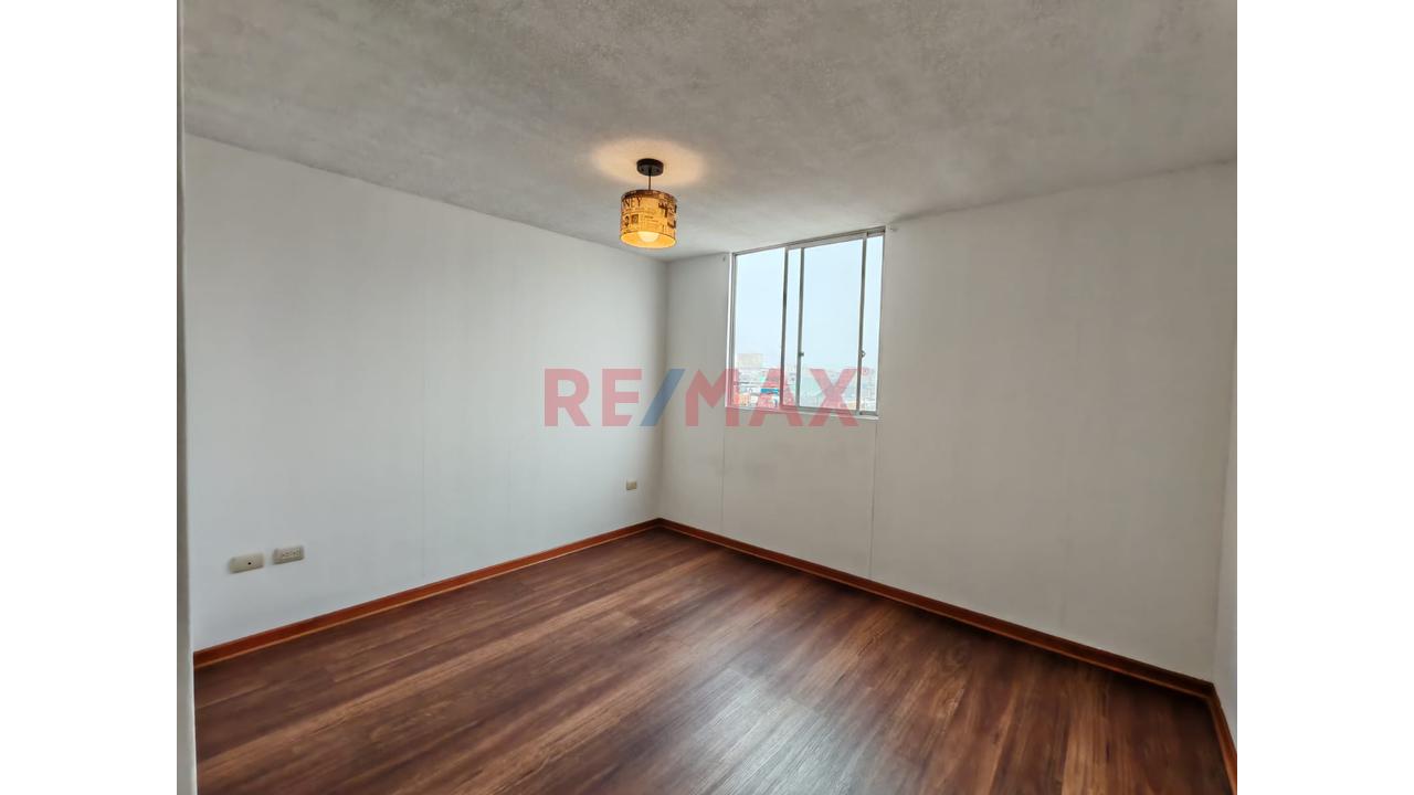 Alquila Tu Próximo Hogar En Ate — foto 2