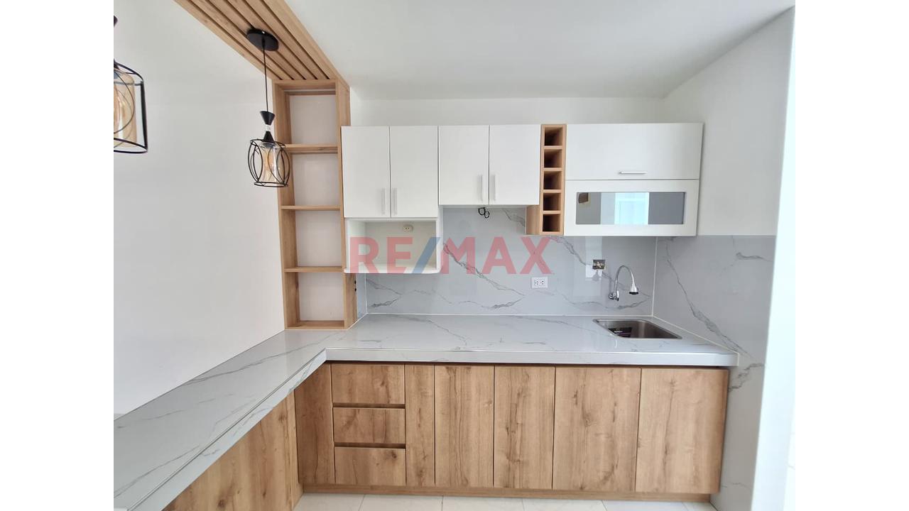 Se Vende Departamento En San Juan De Lurigancho, Urb La Huayrona — foto 4
