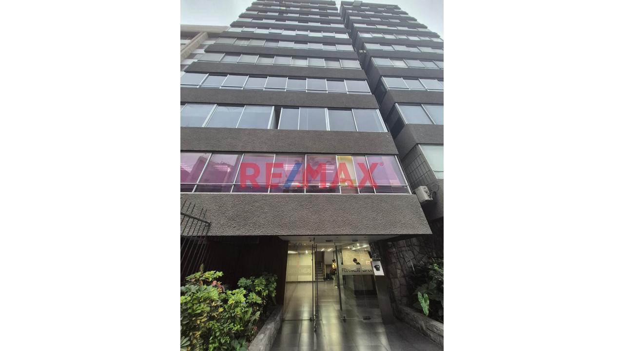 " Amplio Departamento De 180M2 En Las Camelias / San Isidro Ideal Para Vivienda U Oficinas"