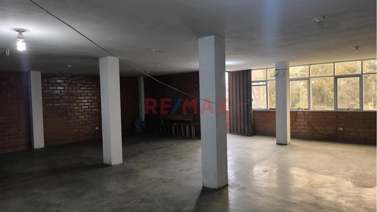 Local Comercial - Venta - Los Olivos - 12