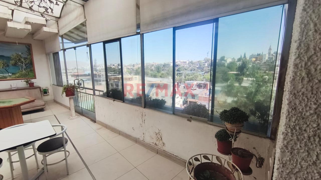 ¡Oportunidad Única En El Corazón De Arequipa! Venta De Casa Como Terreno (4 Niveles) - 7
