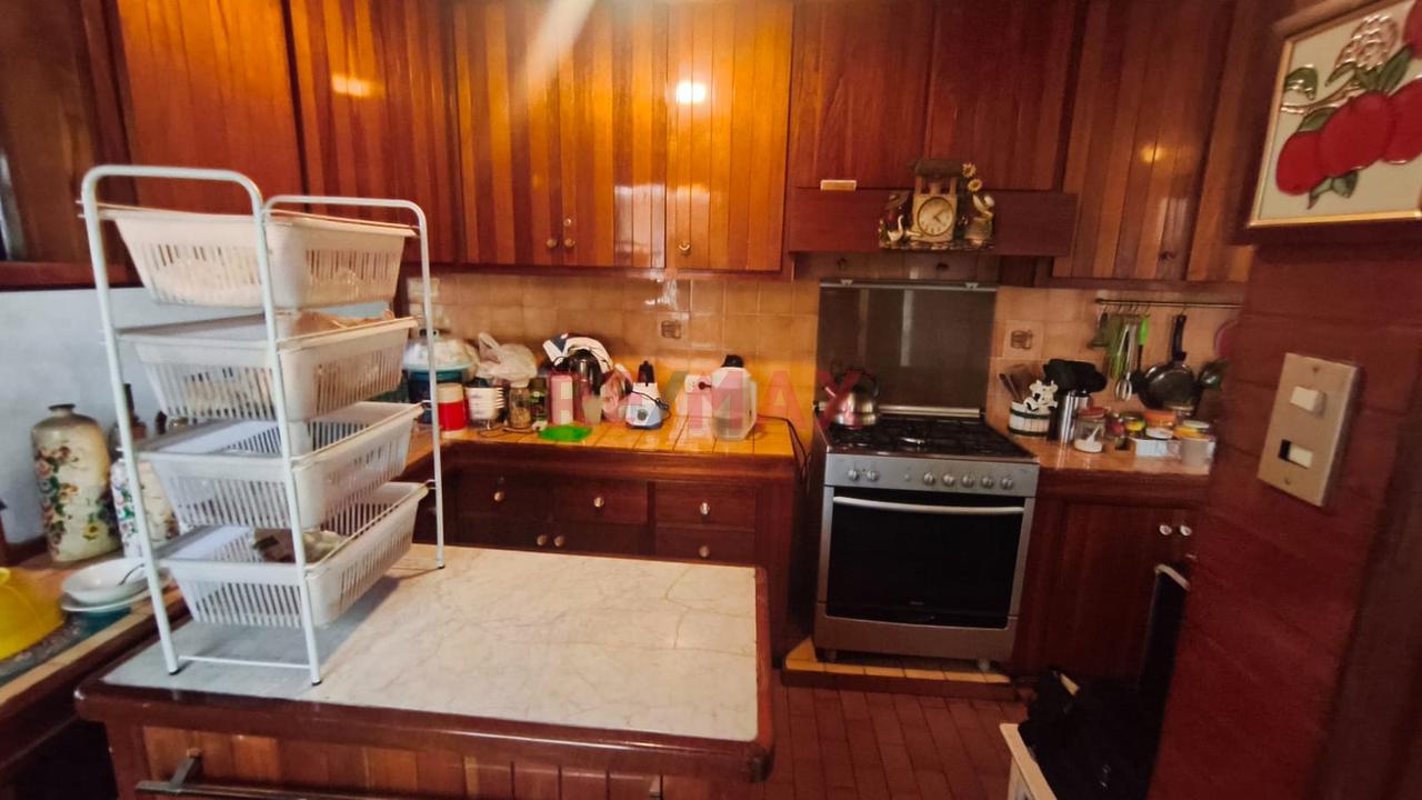 ¡Oportunidad Única En El Corazón De Arequipa! Venta De Casa Como Terreno (4 Niveles) - 9