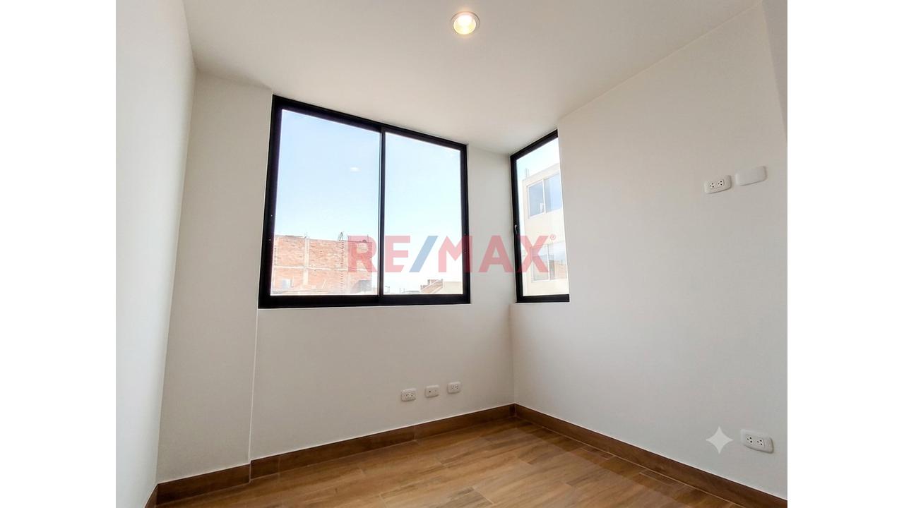 Venta Departamento 3Er Piso En Estreno 3 Dormitorios Vista Exterior En Surco — foto 12