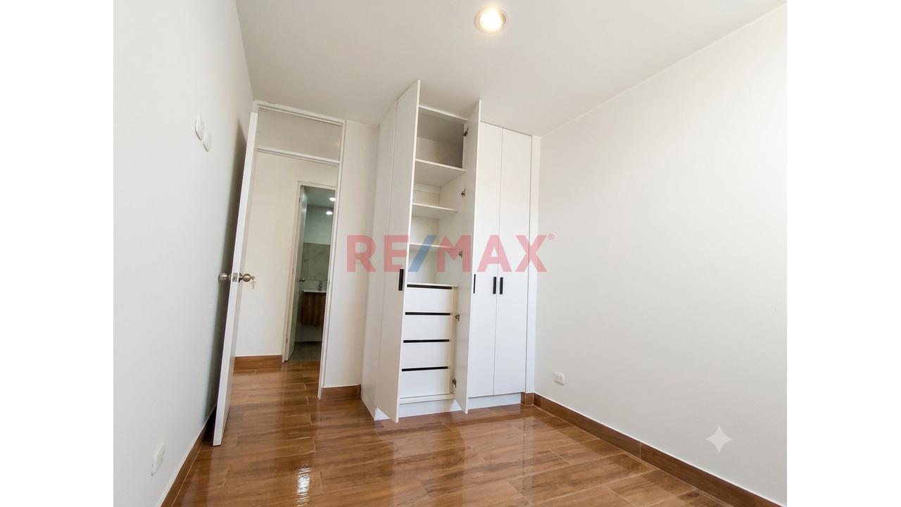 Venta Departamento 3Er Piso En Estreno 3 Dormitorios Vista Exterior En Surco — foto 8