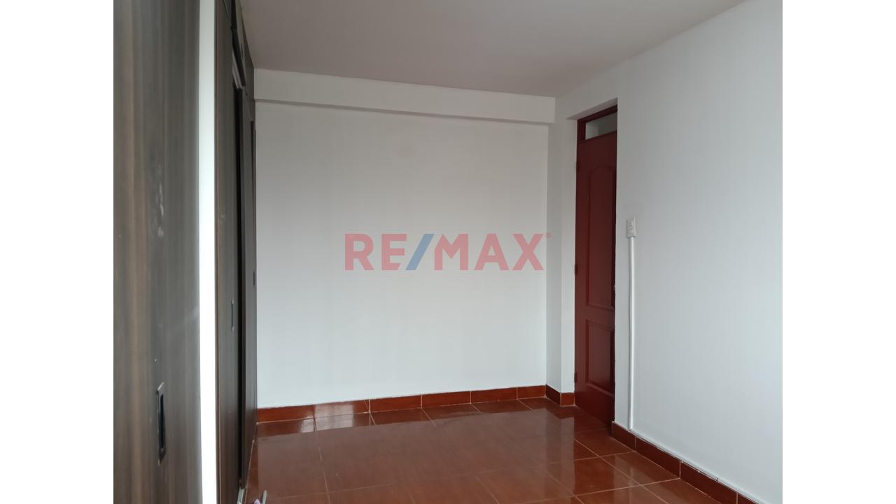 Se Vende Departamento Centrico Y Con Buena Distribucion En Lince — foto 9