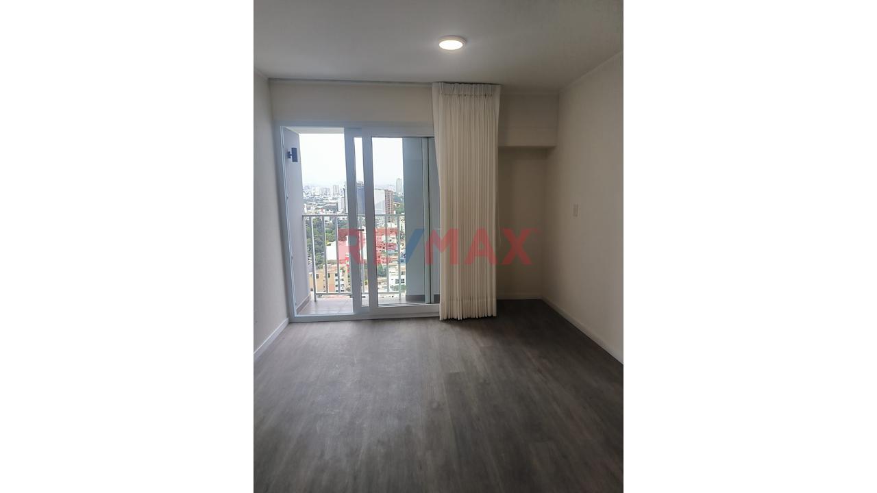 ✨ **¡Viva En Miraflores En Plena Av. Paseo De La Republica Sin Ruidos!** ✨ — foto 6