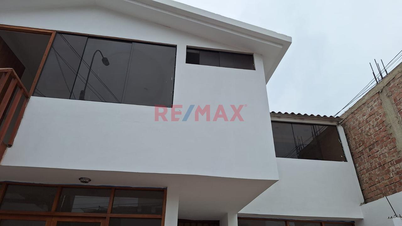 ¡Casa En Alquiler En La Urbanización Los Cedros De Villa, Chorrillos! — foto 11