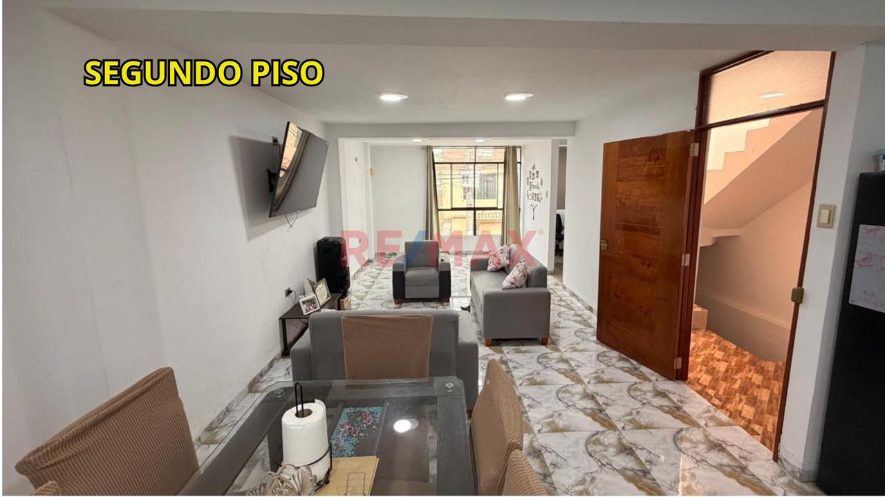 Casa En Venta Dos Pisos - Urbanizacion El Paraiso - Chiclayo - 10