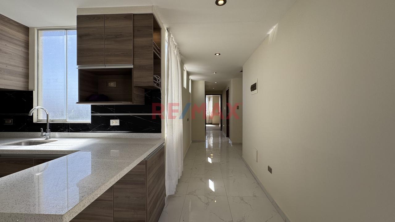 Duplex En Venta En Residencial Quinta Azores  Distrito De Cerro Colorado - 9