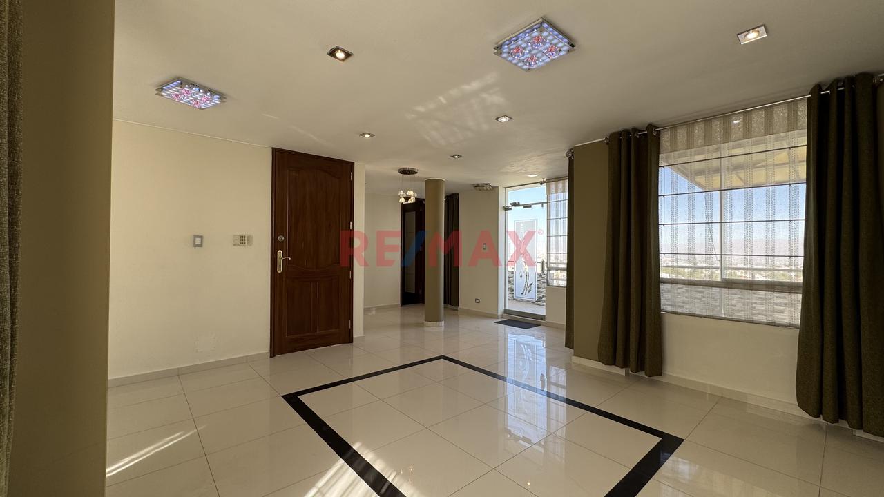 Duplex En Venta En Residencial Quinta Azores  Distrito De Cerro Colorado - 5