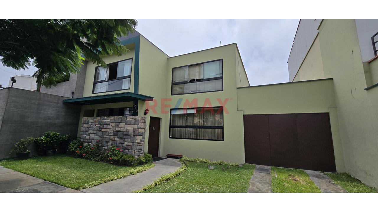 Venta San Isidro 300M2 De Terreno Doble Frente En Orrantia Del Mar - 1