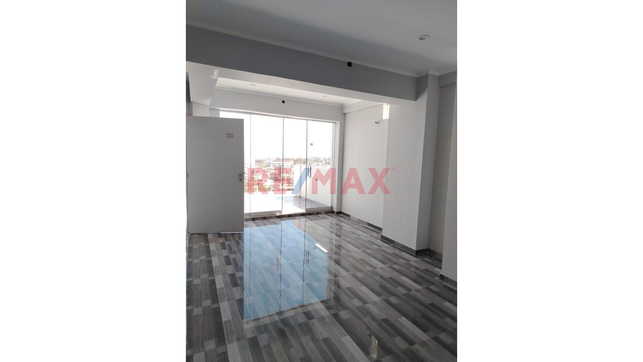 Alquiler De Oficina Comercial Con Terraza , Cerca Al Mall Aventura Porongoche - 10