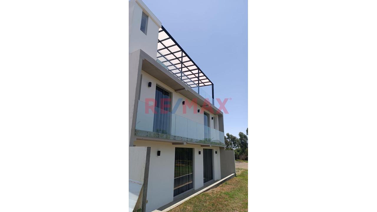 Venta De Hermosa Casa De Campo De 3 Pisos En Azpitia Cañete - 13