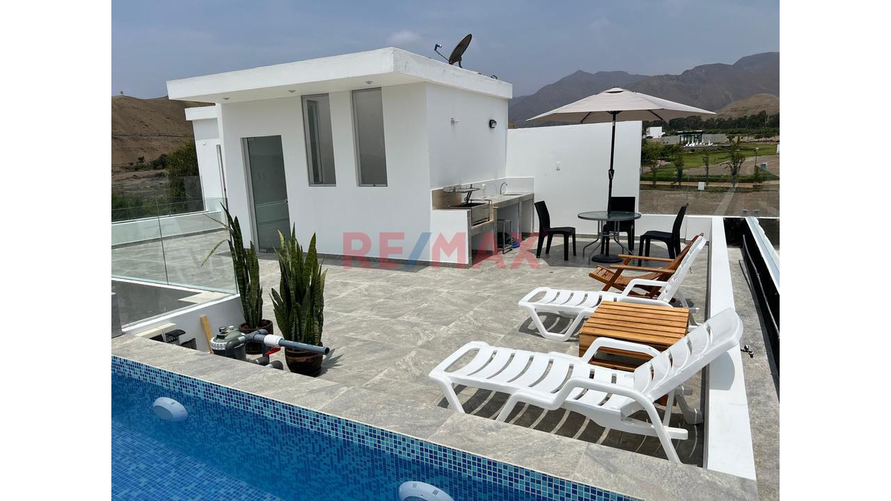 Venta De Hermosa Casa De Campo De 3 Pisos En Azpitia Cañete - 2