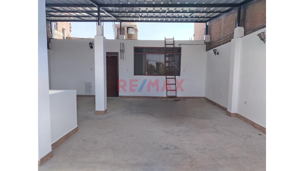 CASA URBANA 8