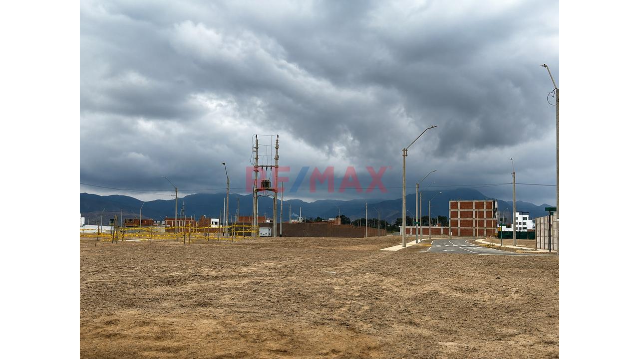 Terreno Urbano En Chilca | 90.00 M² | Urbanización Consolidada | Listo Para Construir — foto 3