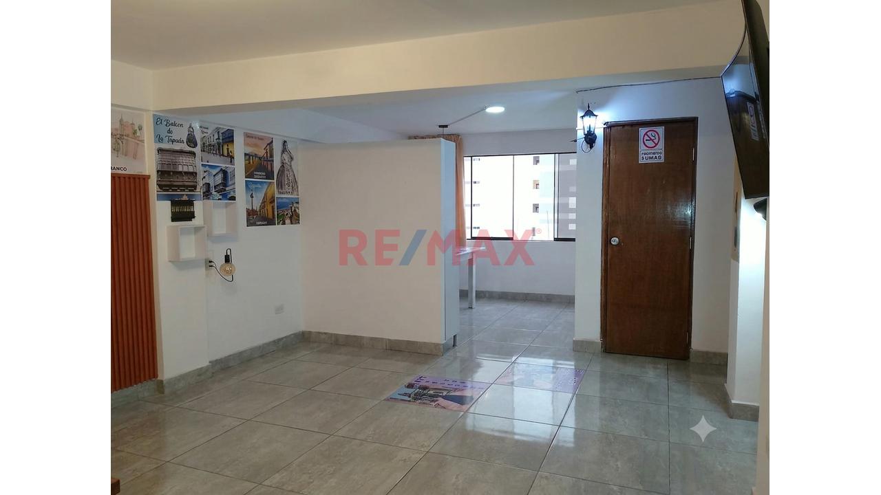 Se Alquila Oficina Céntrica En Paseo La República - 2