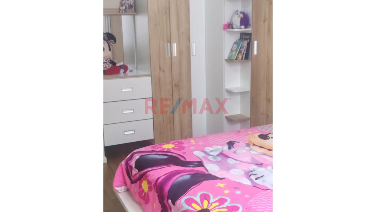 Vendo Moderna Casa 3 Pisos En Huaral | Frente A Parque - 8