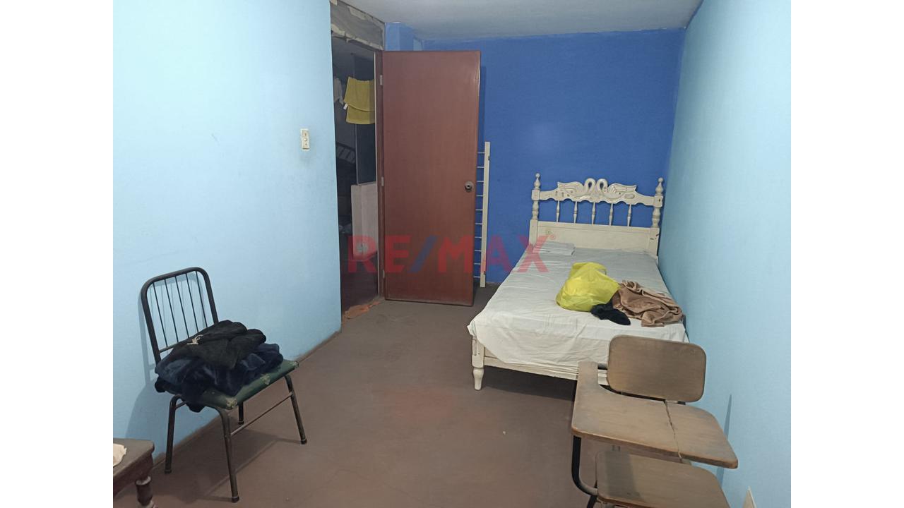 Se Vende Casa De 3 Pisos 10 Habitaciones En Lucyana Carabayllo — foto 5