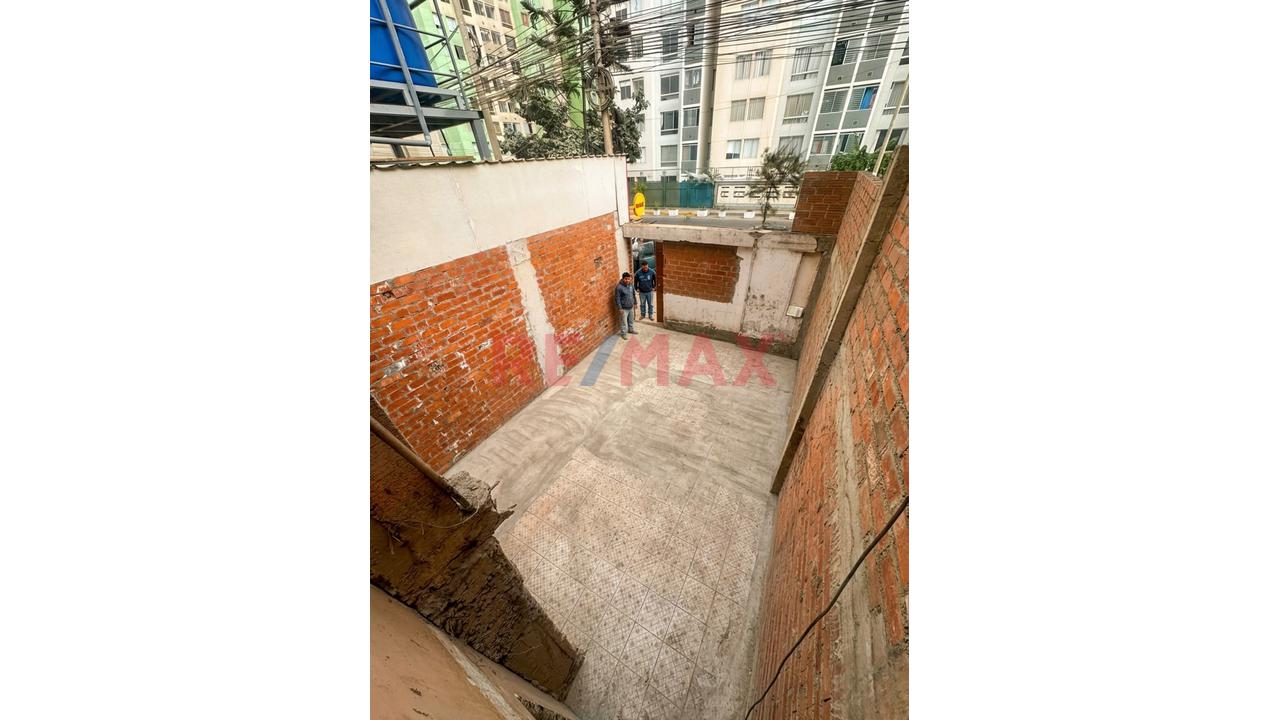 Alquiler Local Comercial Frente A Condominios Comas - 14
