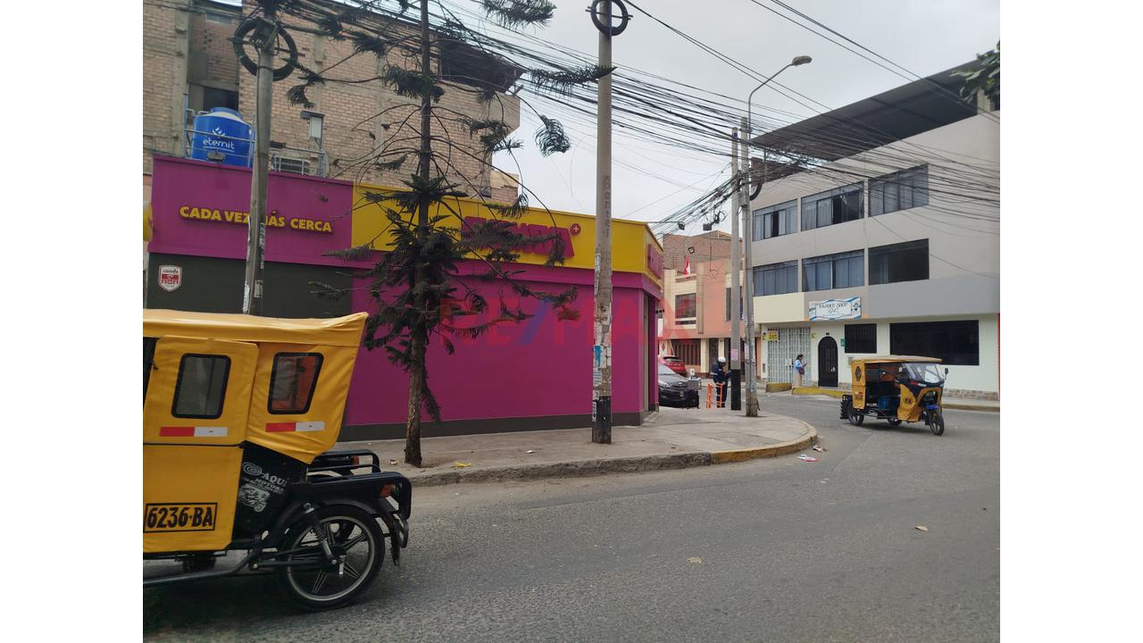 Alquiler Local Comercial Frente A Condominios Comas - 13