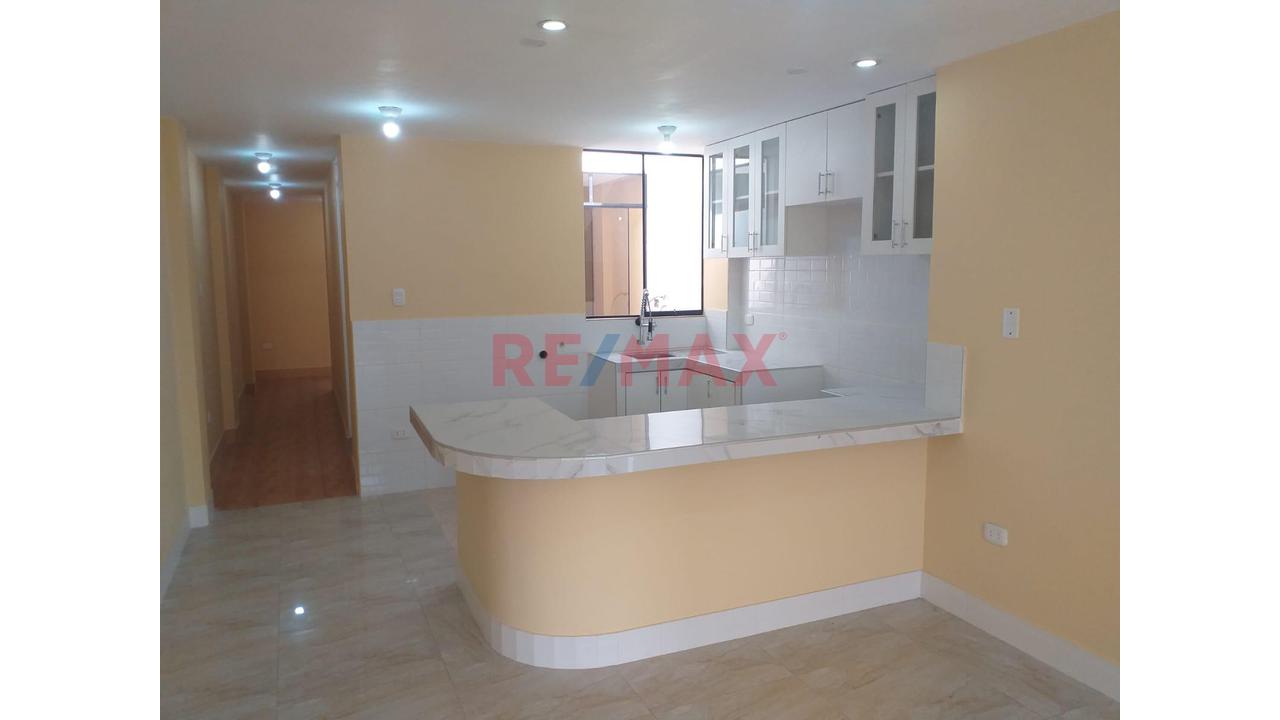 Alquilo Departamento C/S Cochera Urb. Sol De Naranjal S.M.P. — foto 8