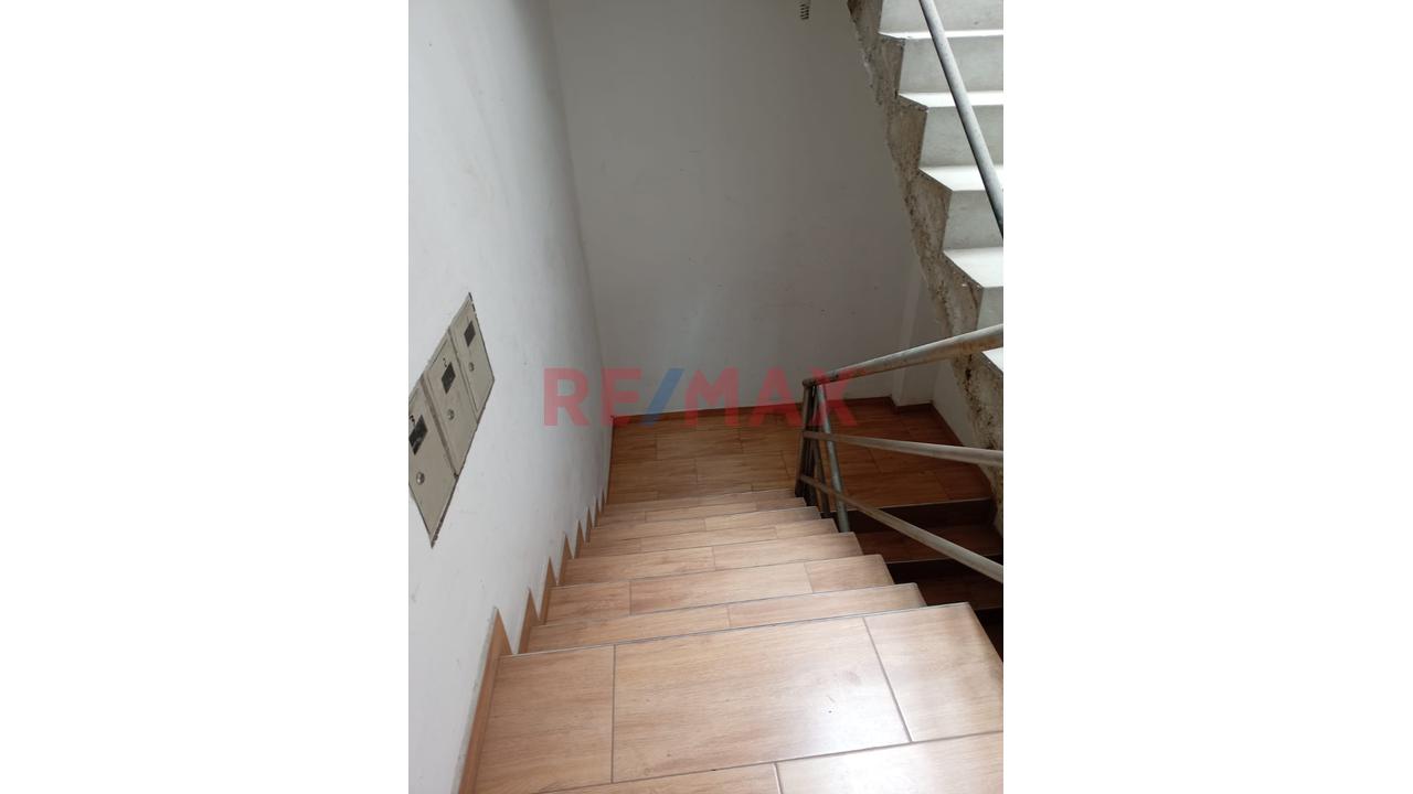Venta De Departamento - Ubicado En El Distrito De Los Olivos . — foto 5