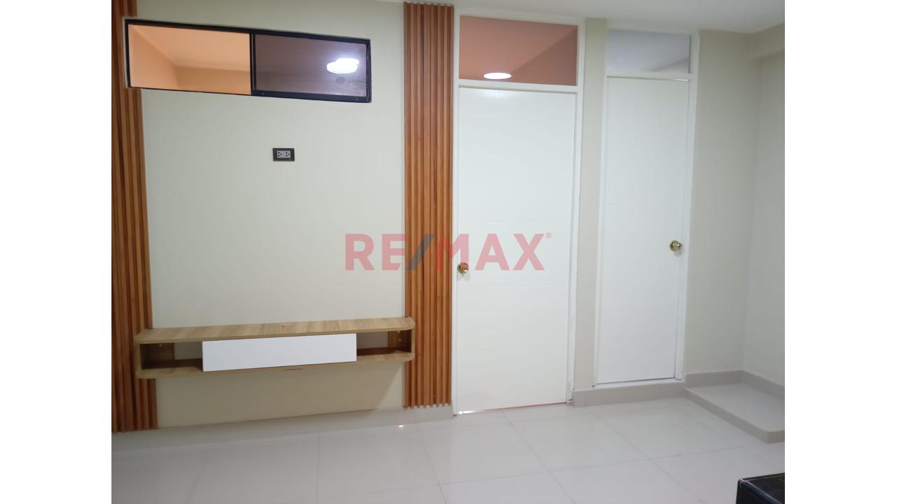 Venta De Departamento - Ubicado En El Distrito De Los Olivos . — foto 9