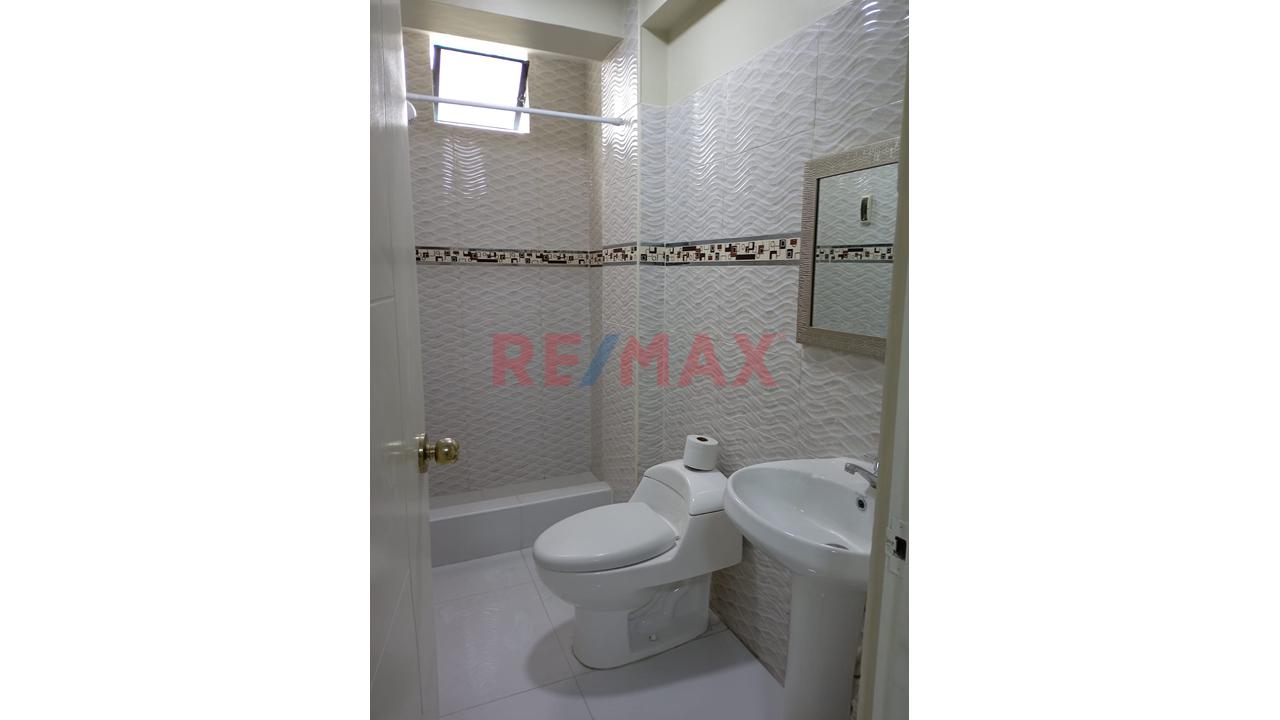 Venta De Departamento - Ubicado En El Distrito De Los Olivos . — foto 4