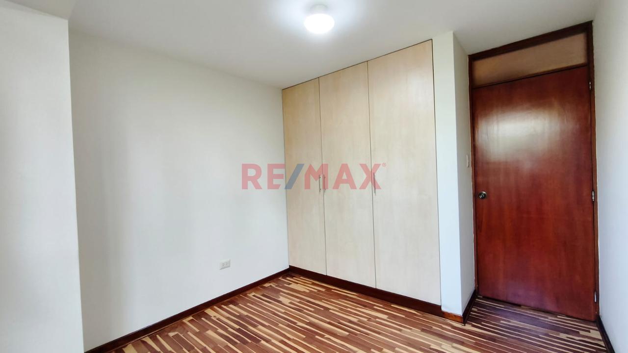 Estratégica Casa En Esquina De 302 M² En Santa Patricia: Amplia Residencia - 13