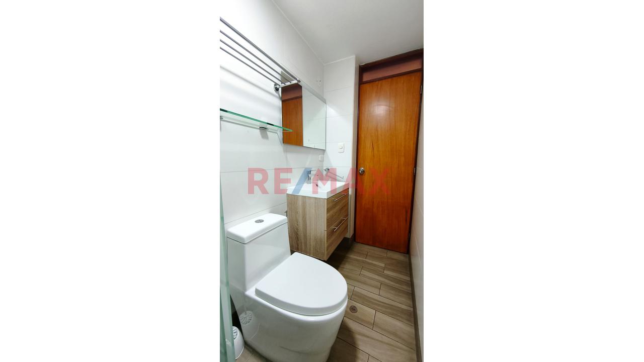 Estratégica Casa En Esquina De 302 M² En Santa Patricia: Amplia Residencia - 16