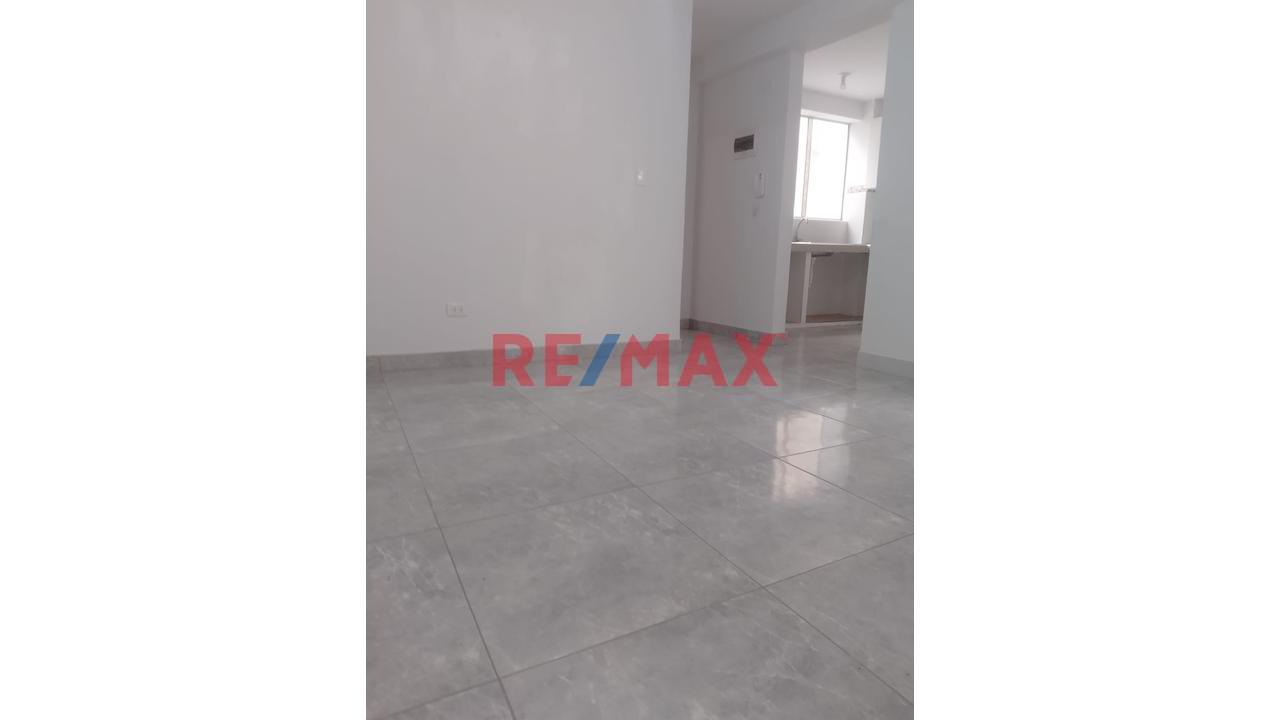 Alquiler De Minidepartamento De 2 Habitaciones – Espacio Cómodo Y Funcional