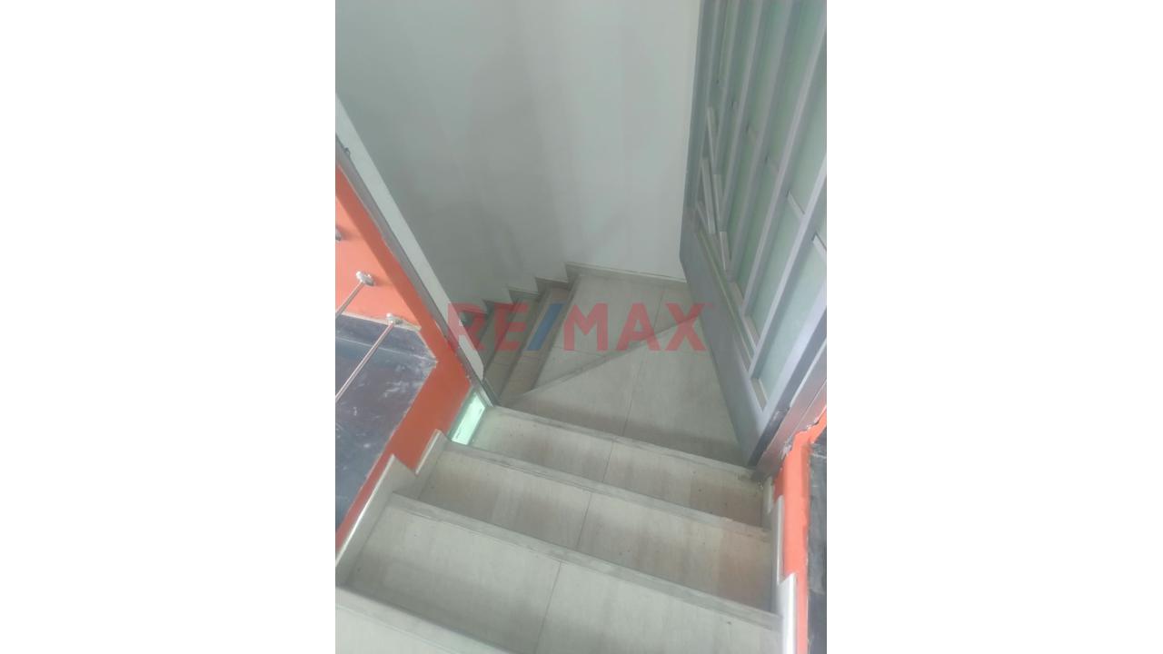 ¡Expande Tu Marca! Local De 420 M² En Plena Av. Carlos Izaguirre — foto 14