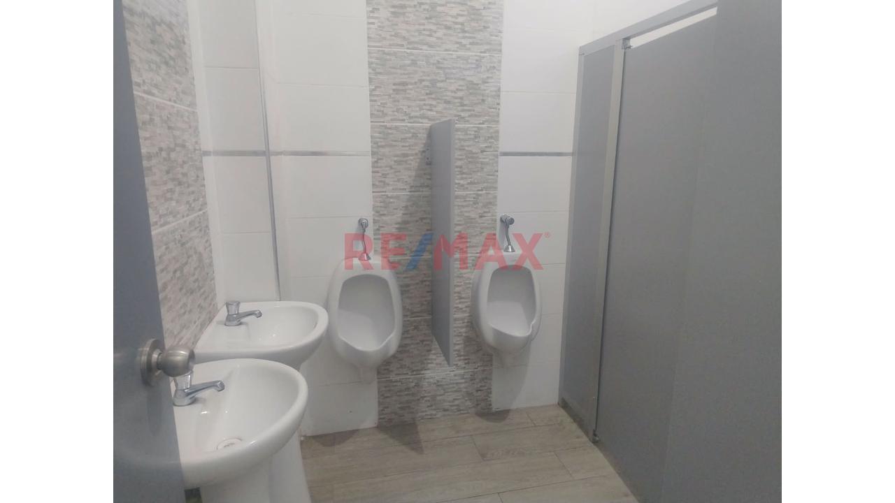 ¡Expande Tu Marca! Local De 420 M² En Plena Av. Carlos Izaguirre — foto 13