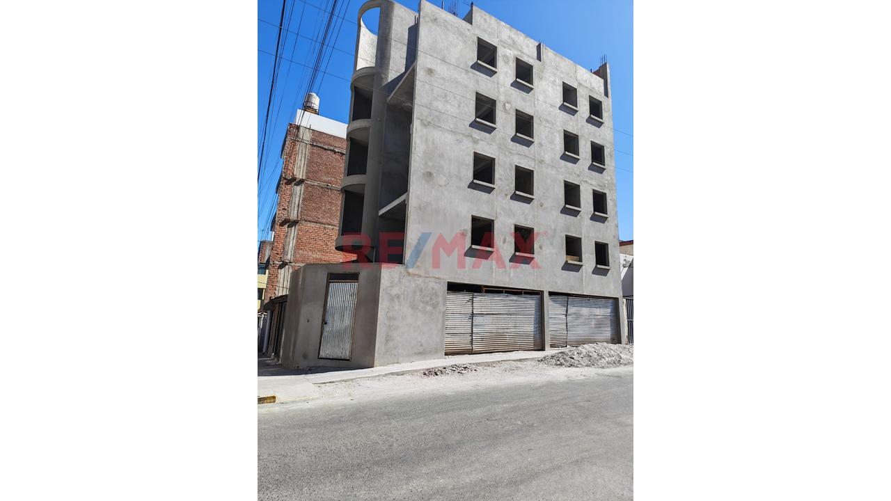 🏢 Se Vende Exclusivo Departamento En La Alameda Salaverry - 2