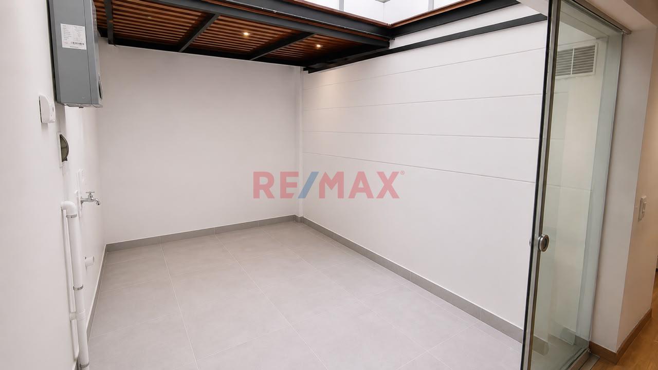 Se Vende Espectacular Departamento De 3 Dormitorios En La Alborada Surco — foto 4